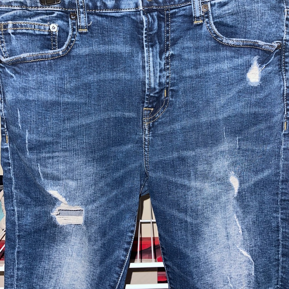 Men's American Eagle Distressed Blue Jeans